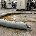 Oil & fuel absorbent pads heavy duty | spillmaster. Com. Au
